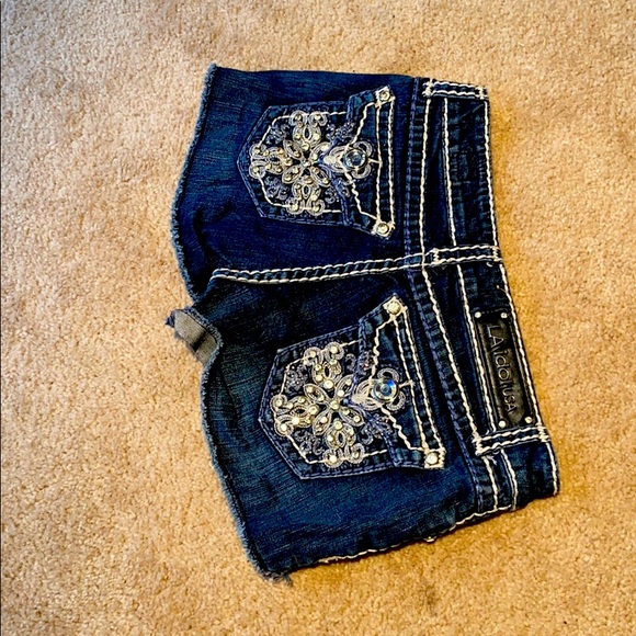 Jean shorts - Picture 2 of 2